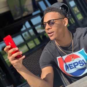 Meet your Posher, Alonzo